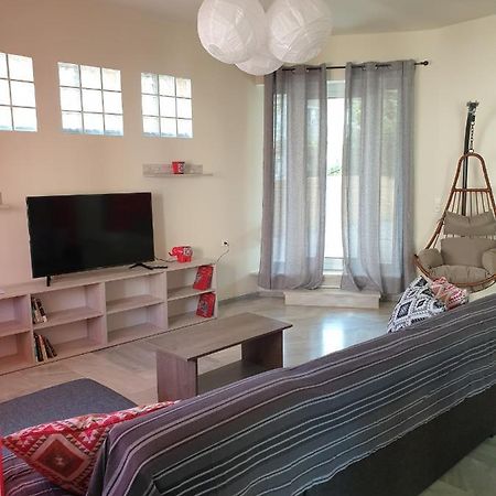 Maria'S Sharing Apartment Ираклион Экстерьер фото